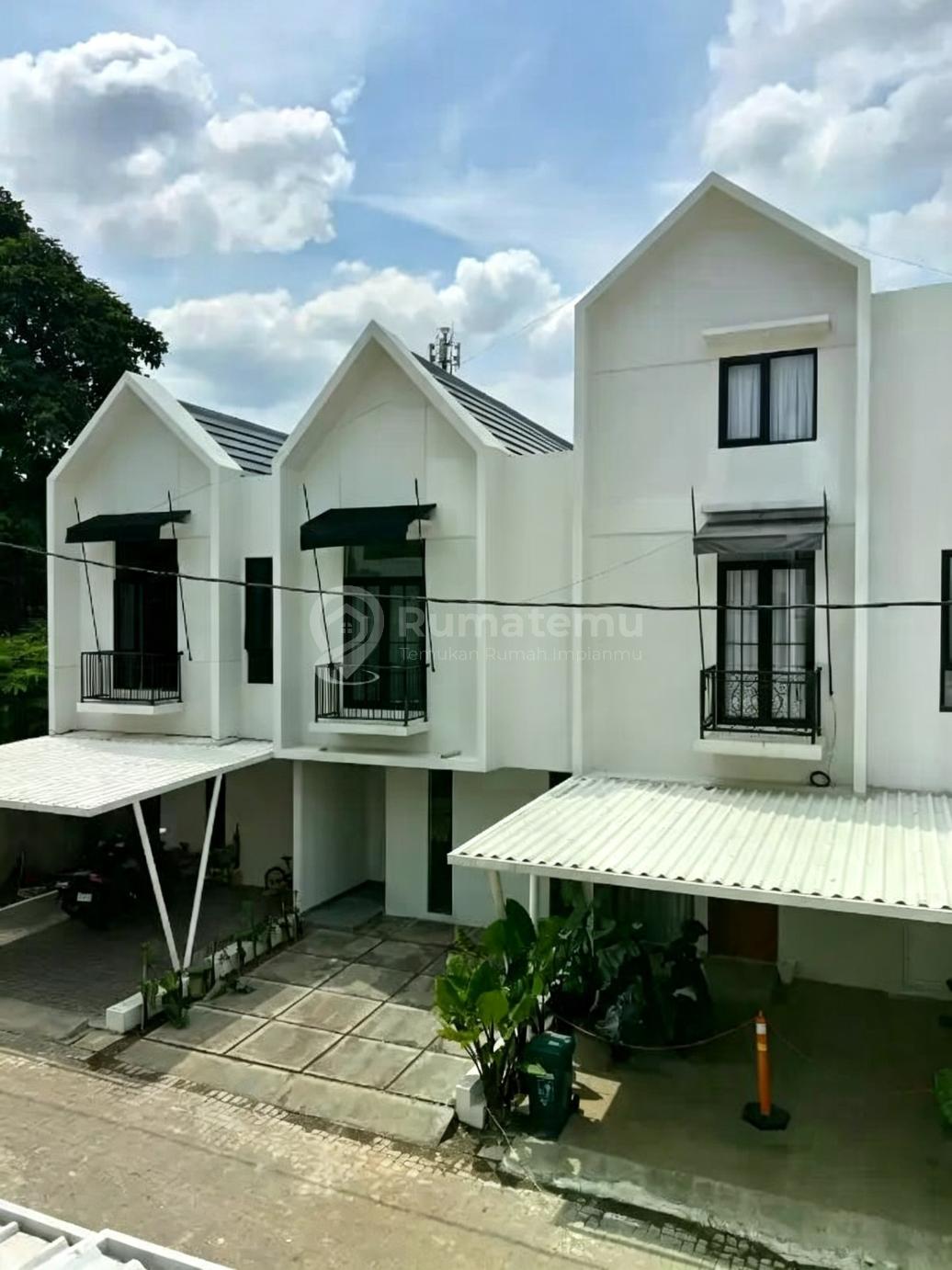 Jual CIREUNDEU, KECAMATAN CIPUTAT TIMUR, TANGERANG SELATAN, BANTEN