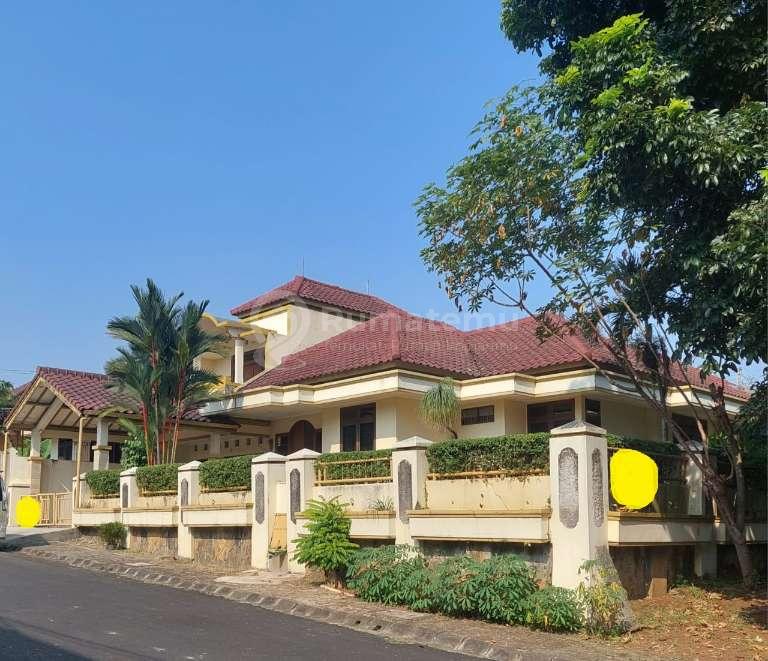 Dijual rumah Mewah akses jalan lebar di komplek Taman Yasmin di Bogor