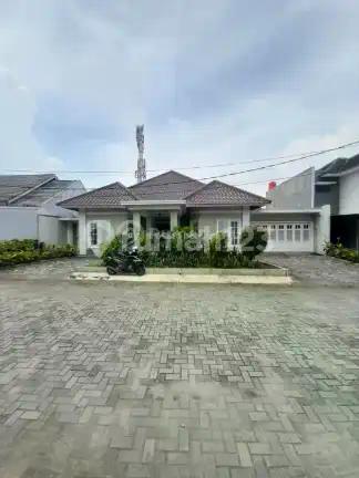 Rumah Bagus Siap Huni Dalam Cluster di Cipayung