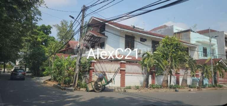 Jual BU Rumah Lokasi sangat strategisi di Kelapa Gading Dekat Mall Kelapa Gading
