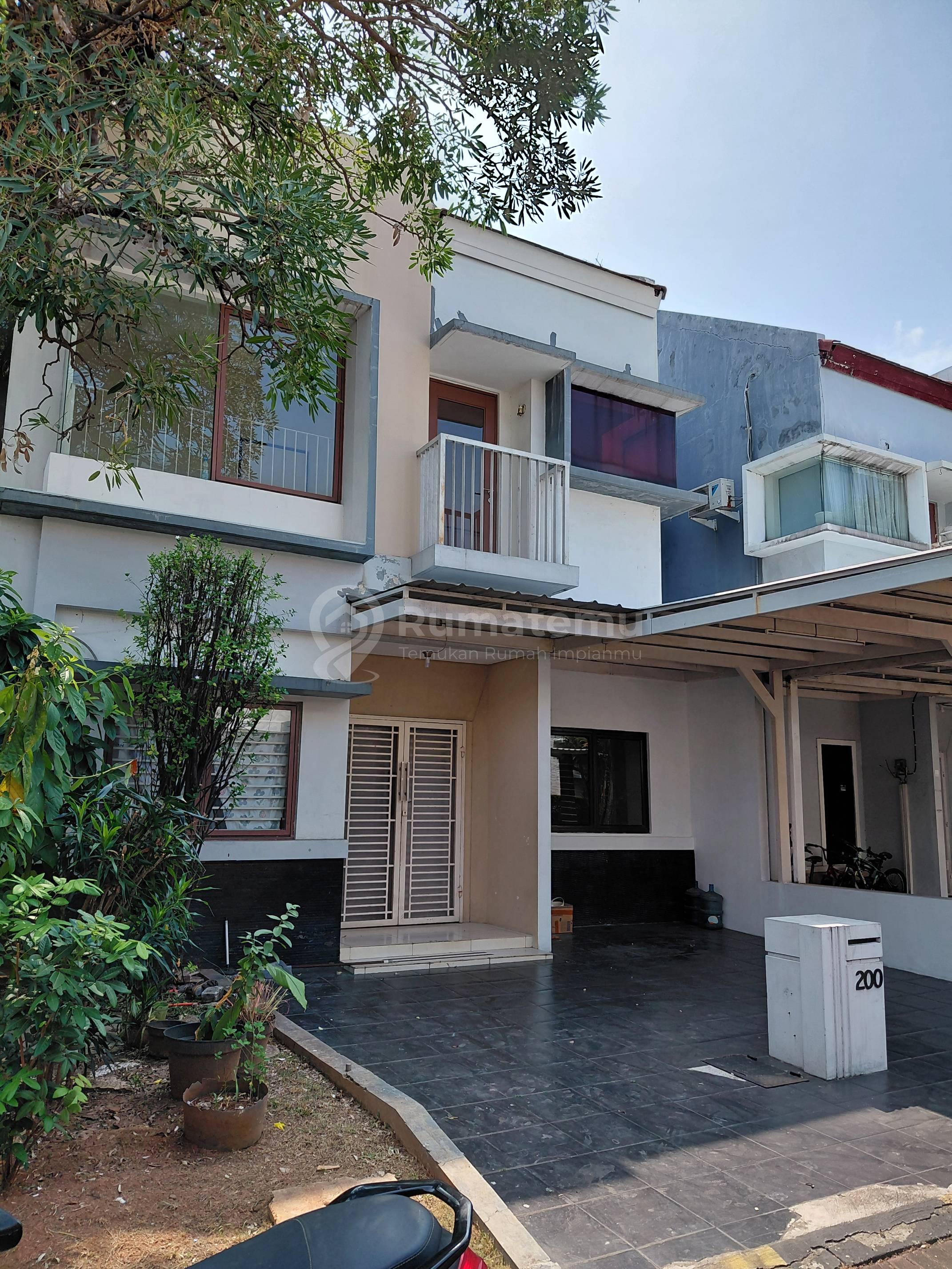 Disewakan rumah di cluster zebrina jakarta garden city cakung jakarta timur