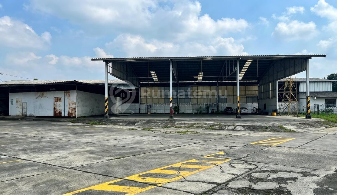 Dijual Gudang Strategis Gunung Putri Siap Pakai Dekat Tol