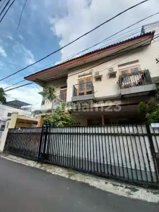 Termurah, Rumah Kostsan Bonus Toko & Rumah di Kemang Jakarta Selatan