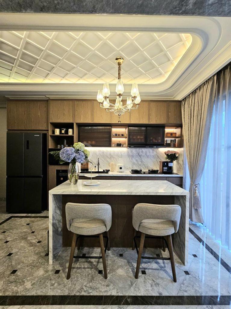 Rumah Cantik Siap Huni Full Furnish dengan Marmer dan Granit berkualitas
