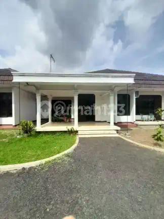 Rumah Secondary Lokasi Strategis di Cipinang Jakarta Timur