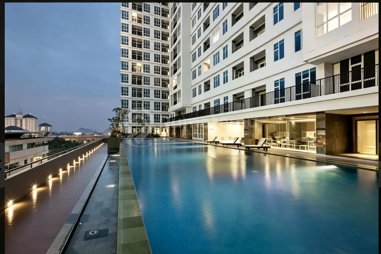 Apartemen 2 BR Murah Banget Furniture baru semua lantai 20 siap masuk tinggal bawa koper dijamin untung banyak Roseville BSD City