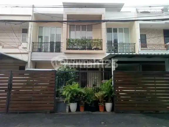 Exclusive Listing Gading Kirana9x20 Siap Huni