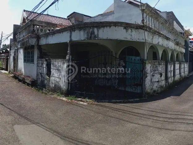 BELI TANAH, GRATIS BANGUNAN! Hoek Tebet | Lokasi Paling Diburu