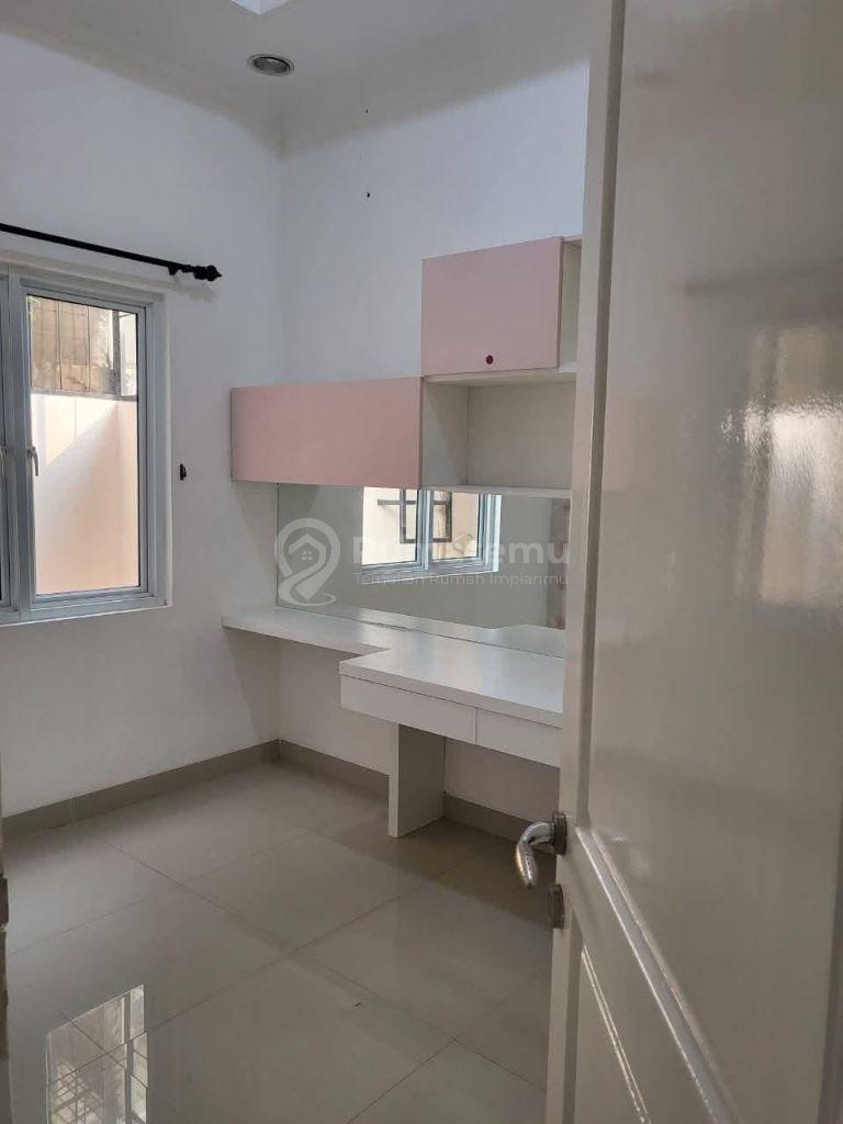 DIJUAL RUMAH FULL FURNISHED – ANGEL RESIDENCE, KALIDERES, JAKARTA BARAT