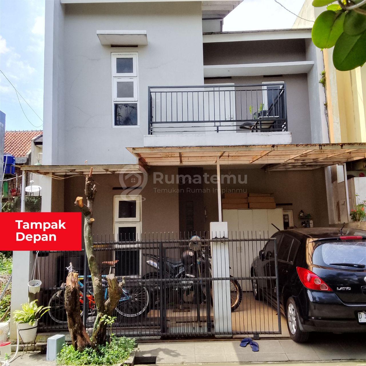 Rumah 2 Lantai, Permata Indah Cisaranten, Arcamanik Bandung. Aman, Nyaman, Asri, Tenang    - LT 72m2 , LB 60m2