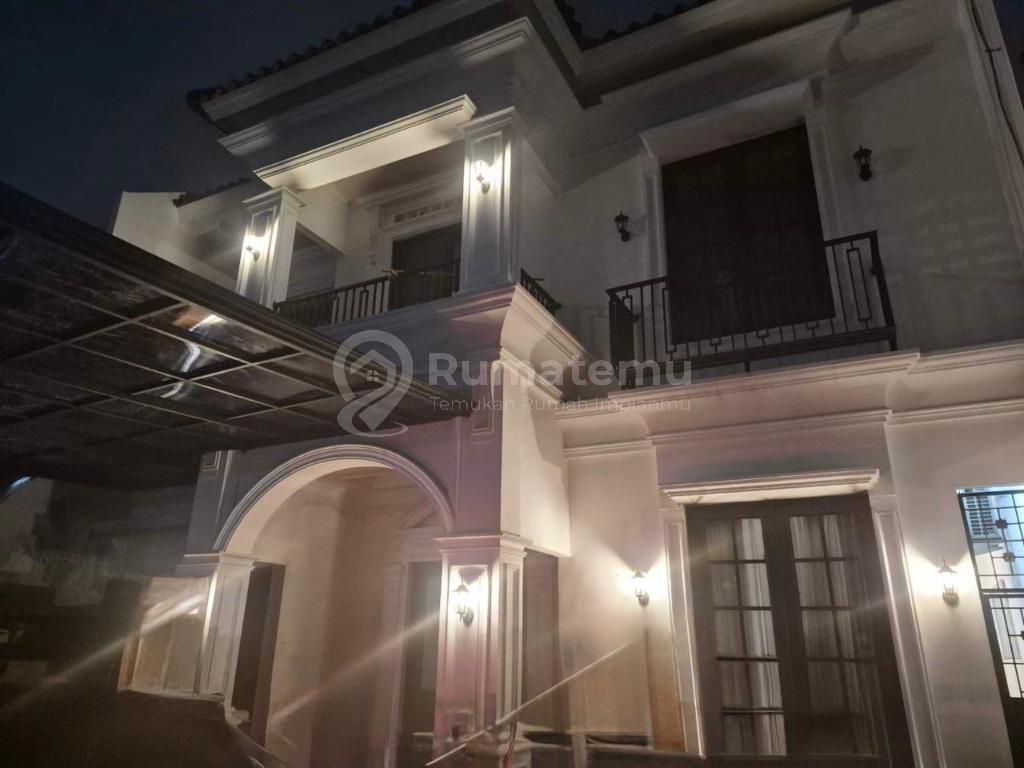Dijual Rumah Bagus Nyaman Luas Startegis 2 Lt Siap Huni fi Cipete Jaksel
