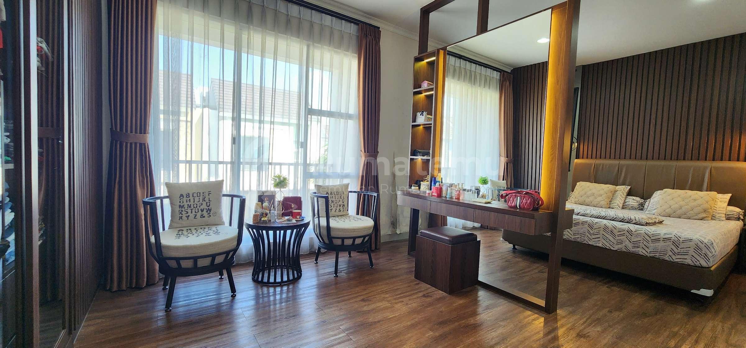 Dijual Rumah Symphonia