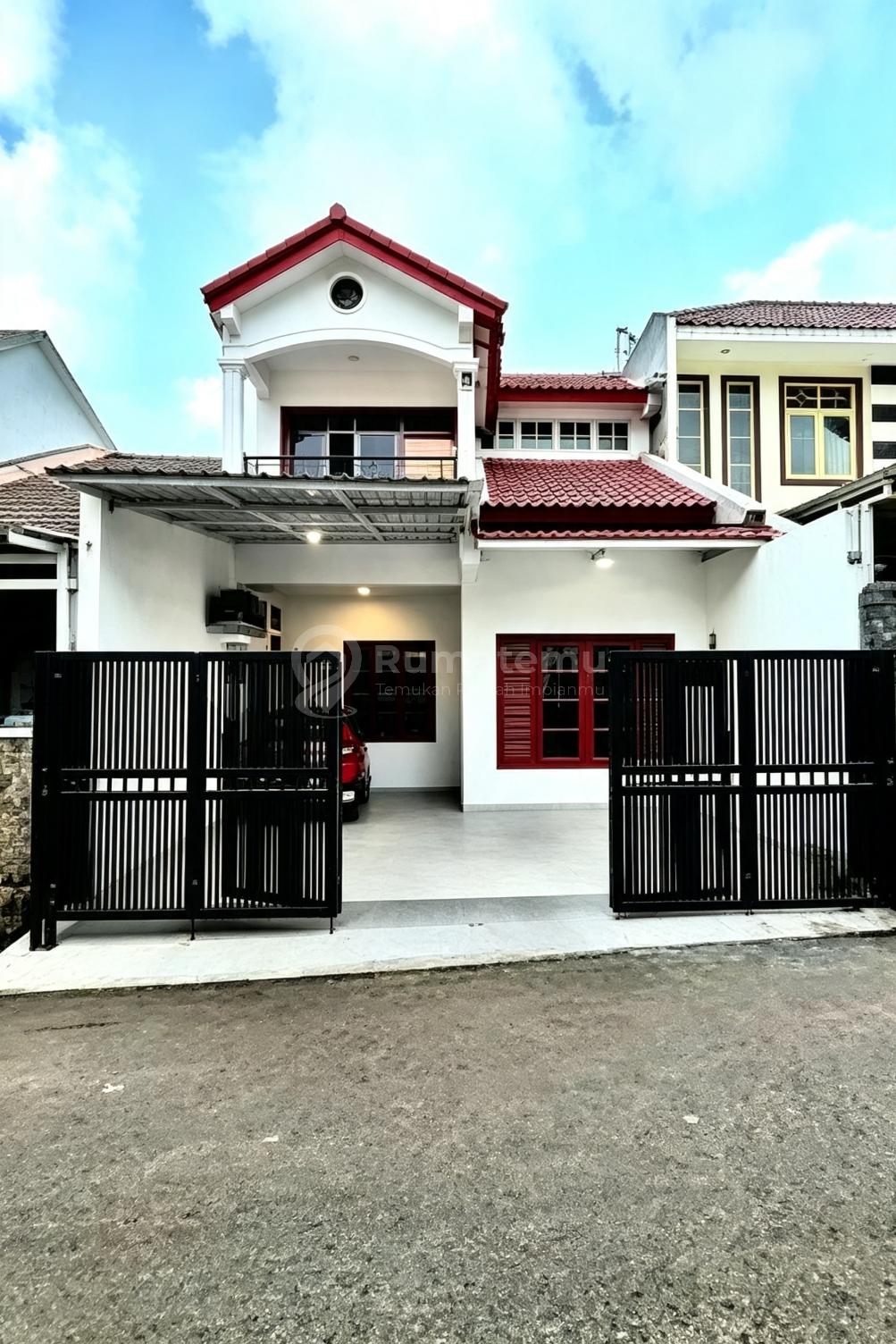 Rumah Bagus Siap Huni Lokasi Strategis Di Pondok Bambu Jaktim