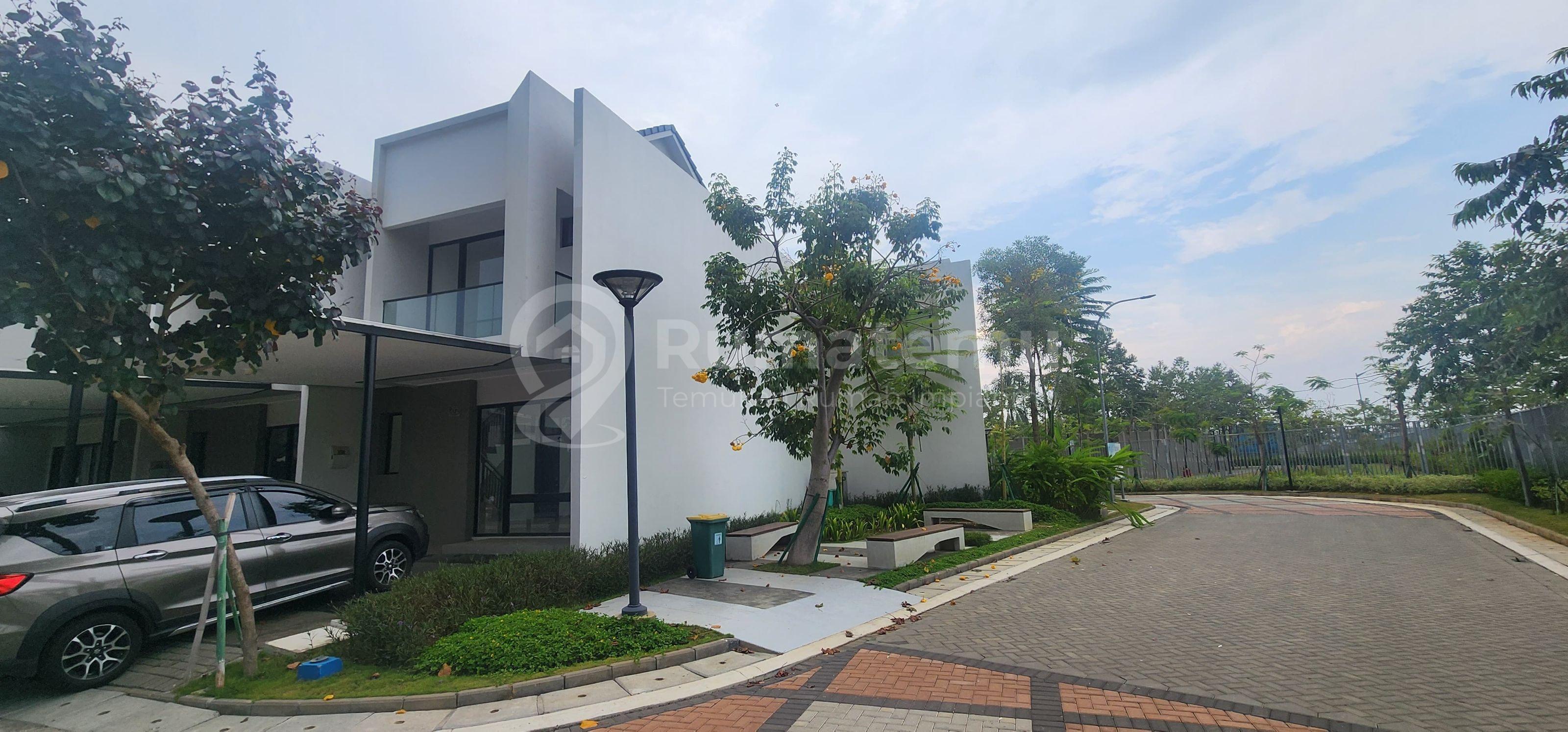 Rumah 2lt hook cluster California PIK 2