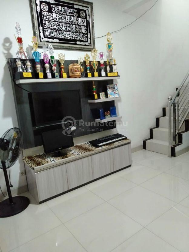 Hunian SHM 4+1 Kamar Tidur Di Royal Residence Cakung