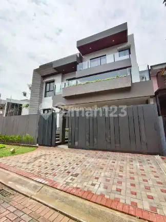 Dijual Rumah Baru Delatinos BSD