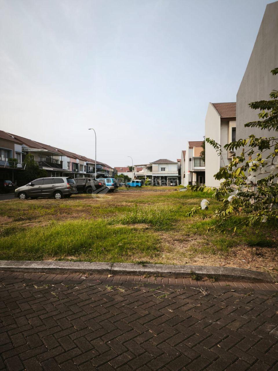 Kavling Posisi Hook di Jakarta Garden City Jakarta Timur Cluster Alamanda