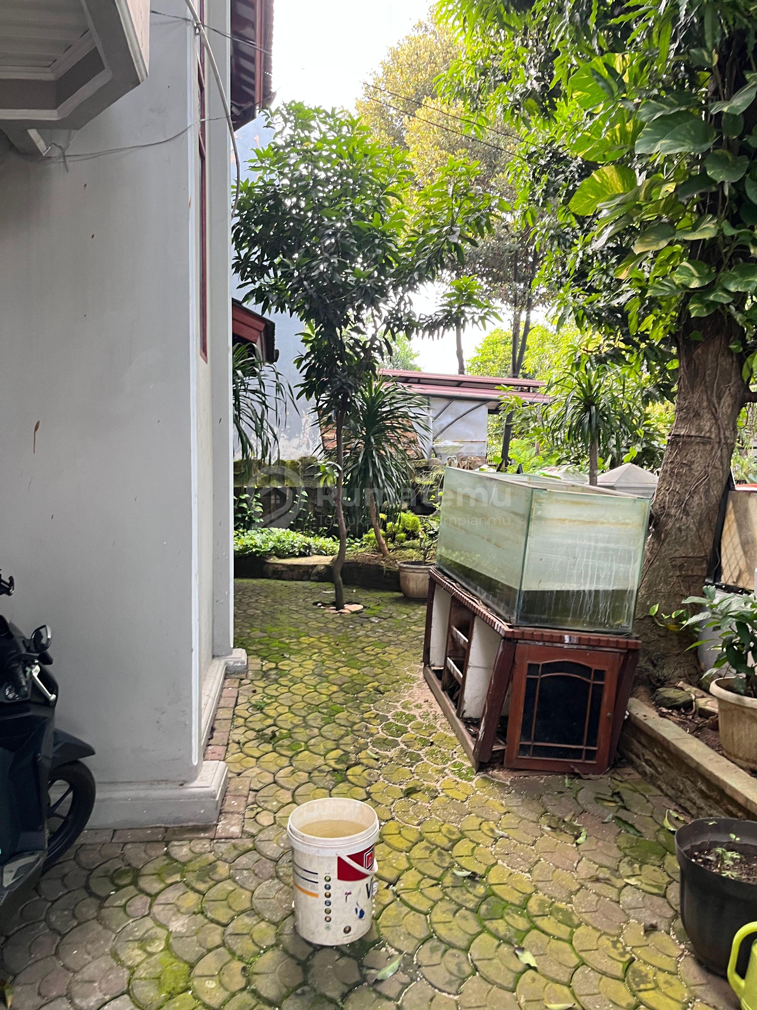 Rumah Megah M U R A H di Komplek Kavling Dki, Duren Sawit