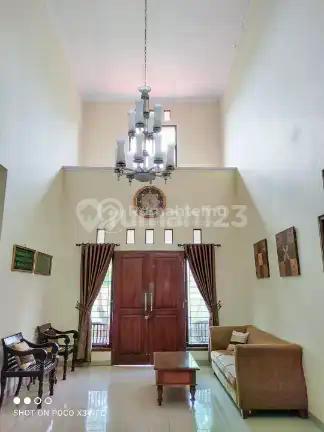 Rumah Cantik Siap Huni di Laweyan Solo