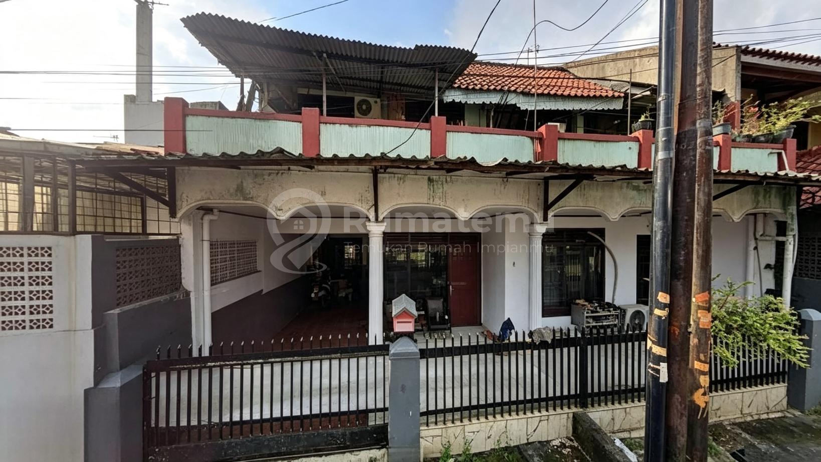 Dijual rumah komplek siap huni lokasi strategis di Cipinang, Pulo Gadung, Jakarta