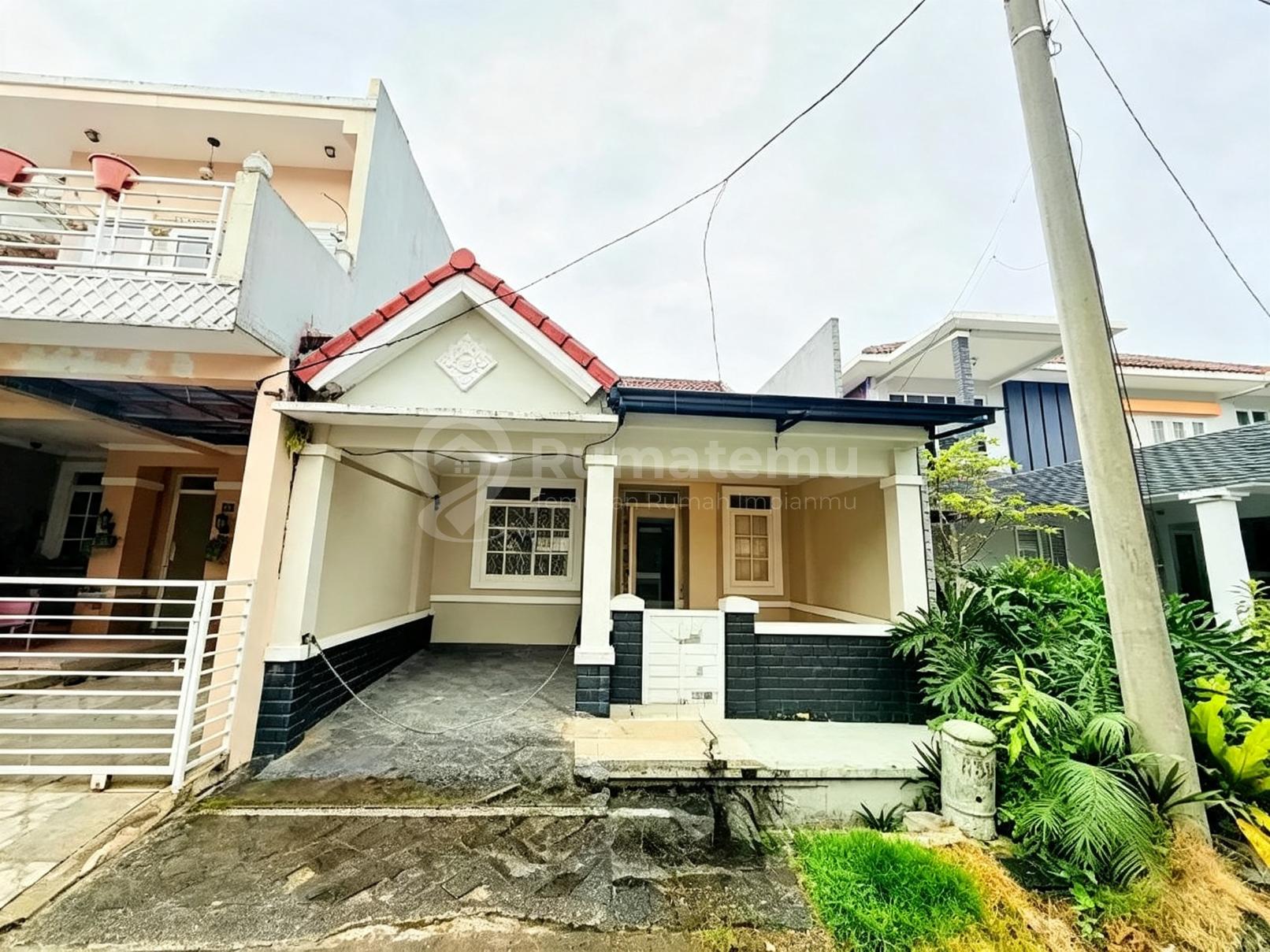 Rumah Minimalis Siap Huni SHM Dekat Taman Budaya Sentul City, Bogor