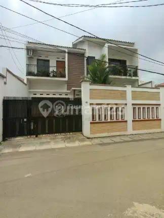 Rumah Secondary di Cilangkap Jakarta Timur