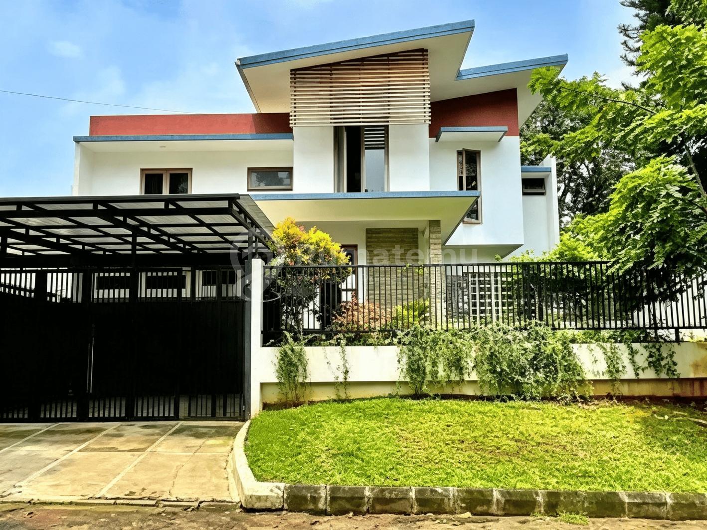 Rumah Mewah Furnished Dalam Cluster Di Menteng Bintaro Jaya