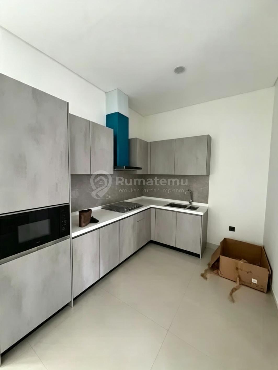 Gramercy, Alam Sutera, Disewakan Rumah Baru, Rumah Mewah, Utara