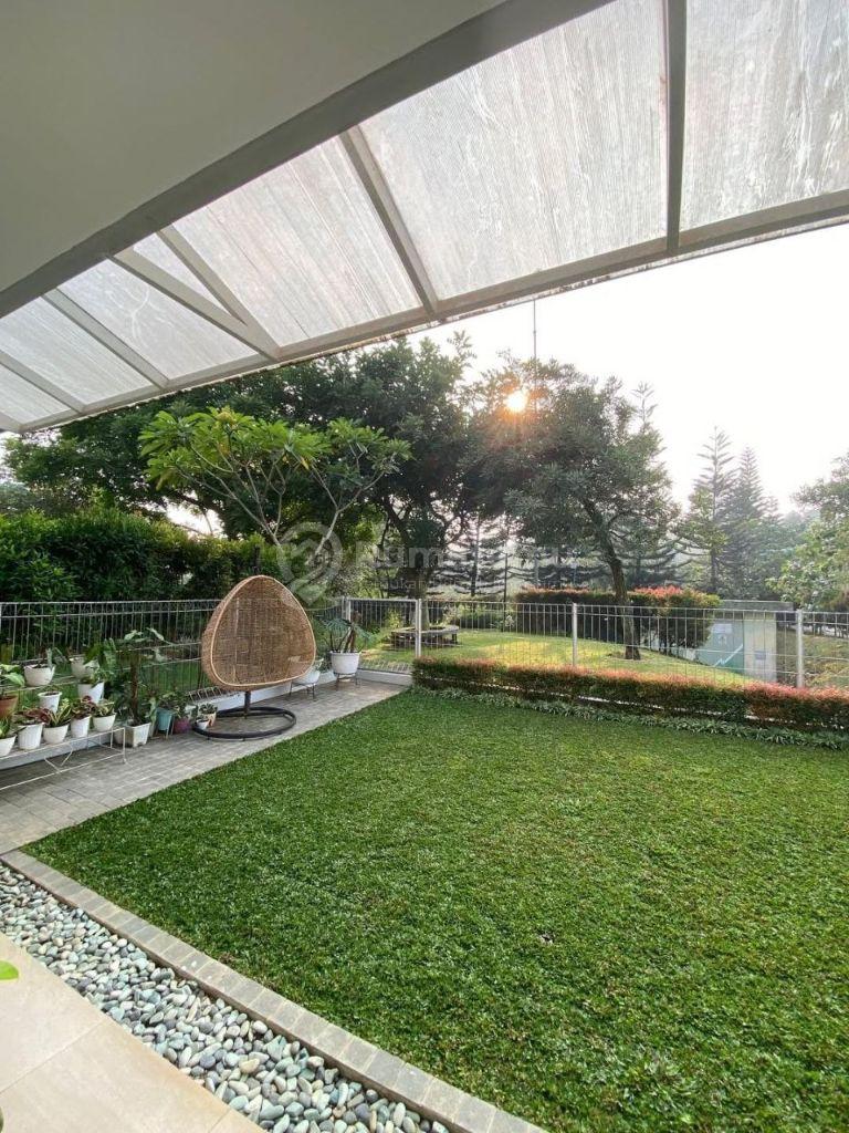 ​[VIEW PEGUNUNGAN] Rumah Mewah 3 Lantai SHM @ Rancamaya Golf Estate Bogor – 4,8M (Nego)