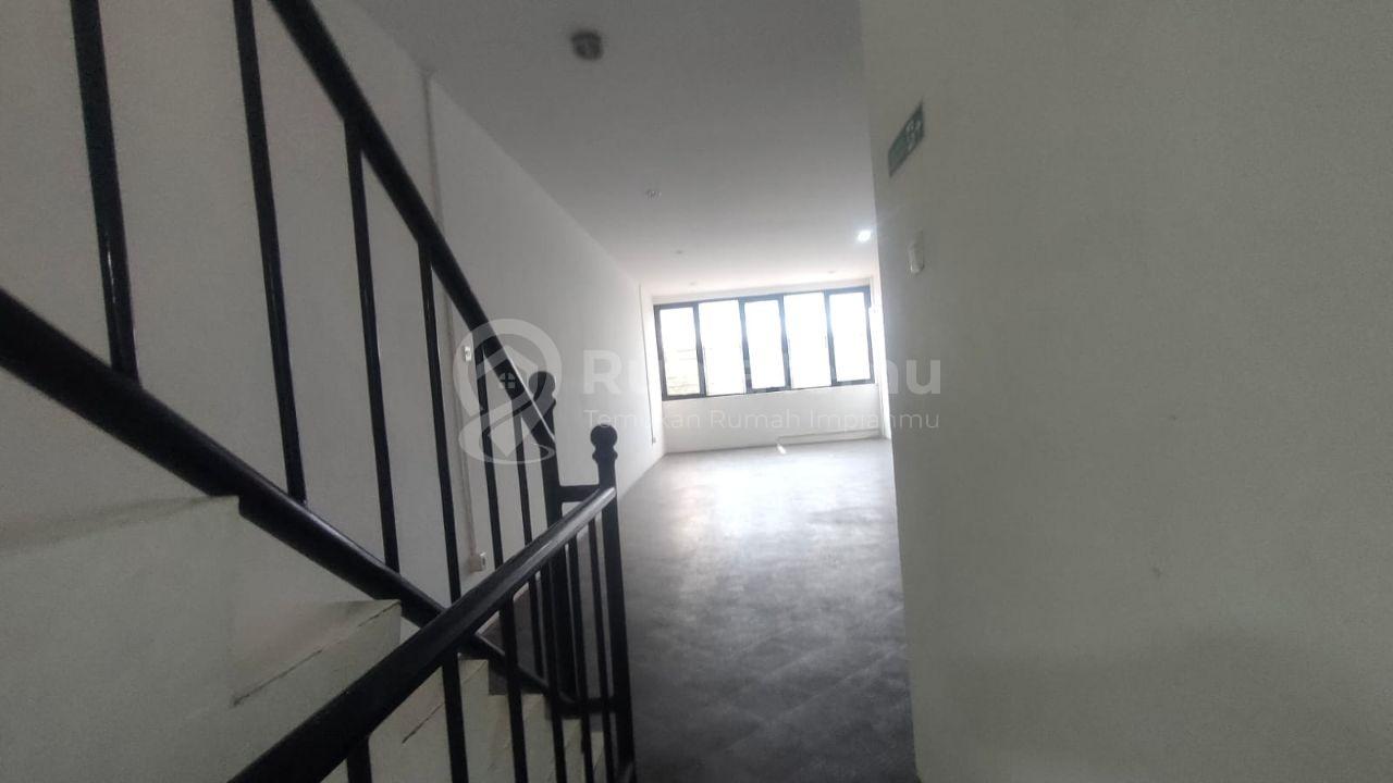 Sewa Ruko 3.5 Lantai di Radio Dalam, Gandaria Utara, Kebayoran Baru, Jakarta Selatan