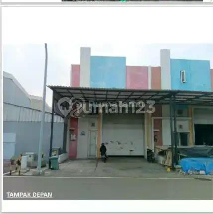 Gudang Siap Pakai Lokasi Strategis Akses Tol Lingkar Luar