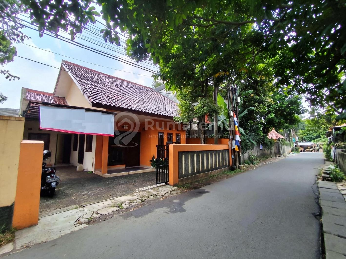 Dijual rumah Akses 2 jalan mobil di Tanah Baru Dekat Tol Cinere-Jagorawi, Tanah Baru