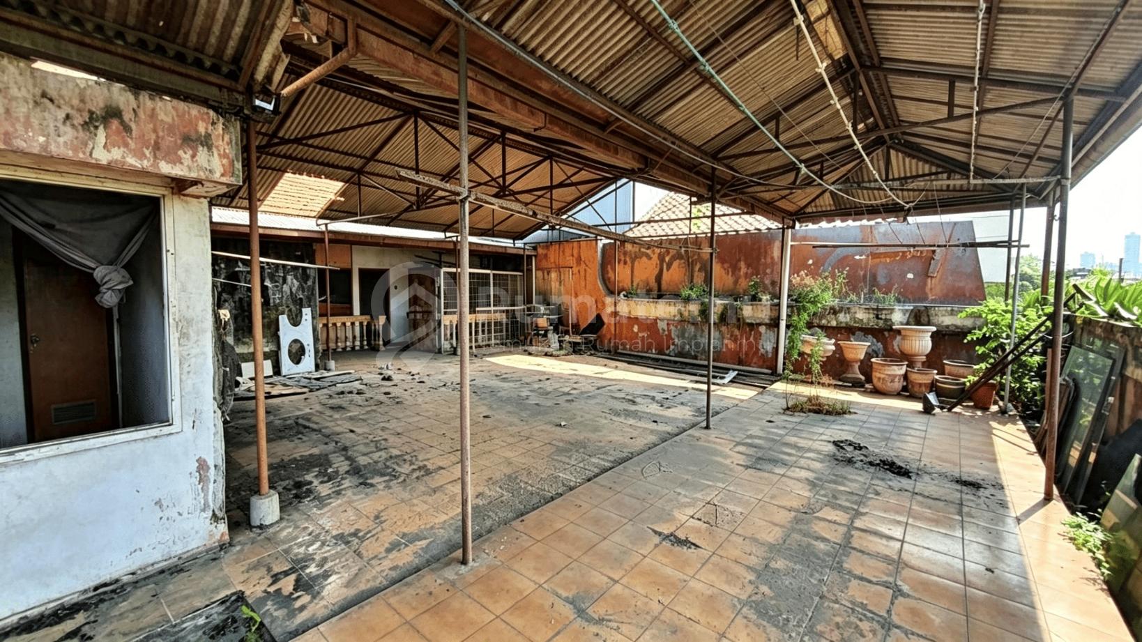 Dijual 3 unit Ruko Gandeng Connecting Cocok Untuk Cafe, Resto, Office di Area Binus kemangisan