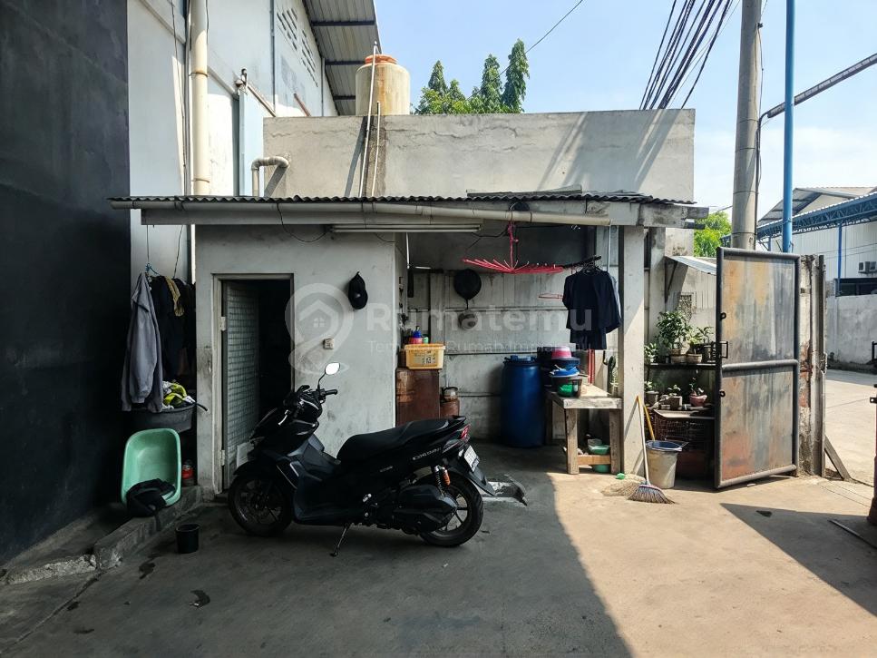Dijual Gudang Aksesn Mudah Di Kamal Akses Kontainer 40Ft Ada Office