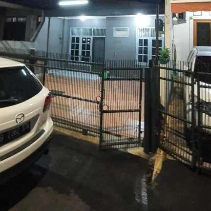 JUAL/SEWA RUMAH CANTIK STRATEGIS KOPYOR BARAT KELAPA GADING 