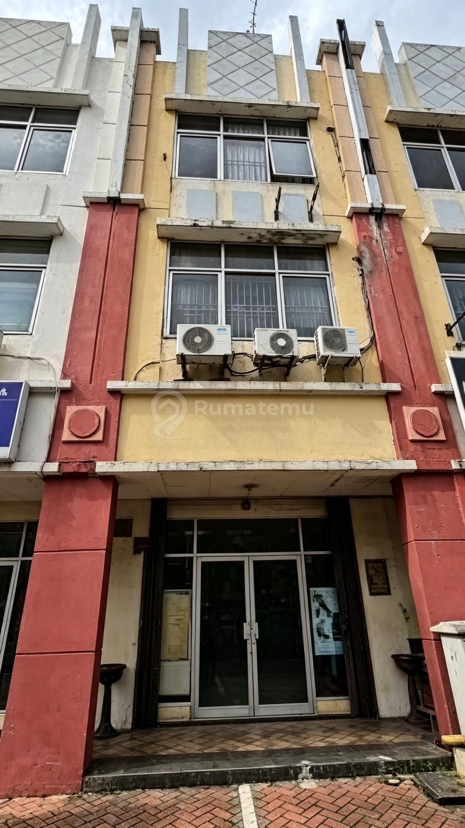 Dijual Ruko Hadap Jalan, Ruko di Mall Sms, Hadap Jalan Besar, Gading Serpong