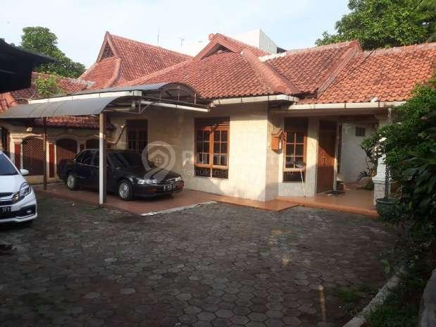 Dijual rumah luas Lokasi sangat strategis,bebas banjir di Utan Kayu Utara, Matraman, Jakarta Timur