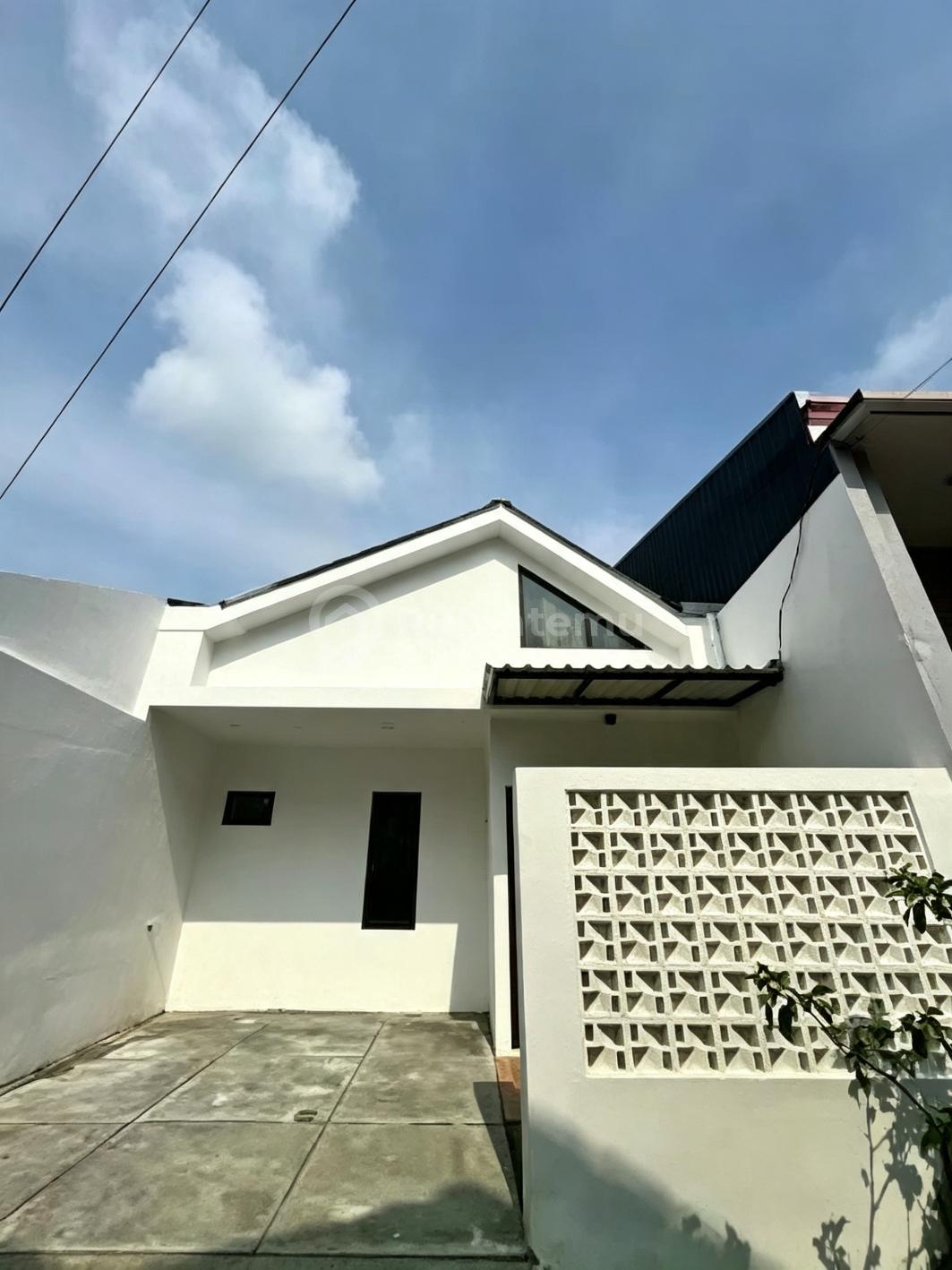 Rumah Baru Siap Huni Dalam Komplek Wisma Asri Bekasi Utara