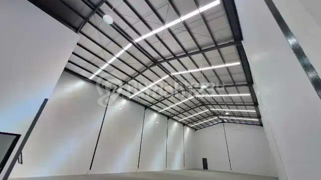 Gudang Baru Siap Pakai Zona Industri Luas 770M