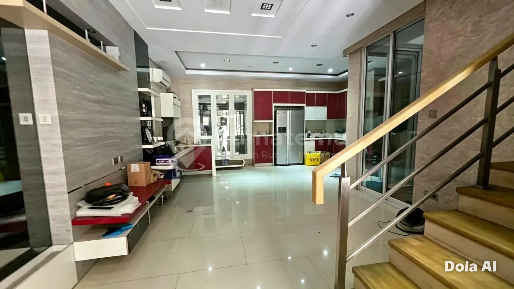 Dijual Rumah Semi-Furnished @City Resort, Jakarta Barat