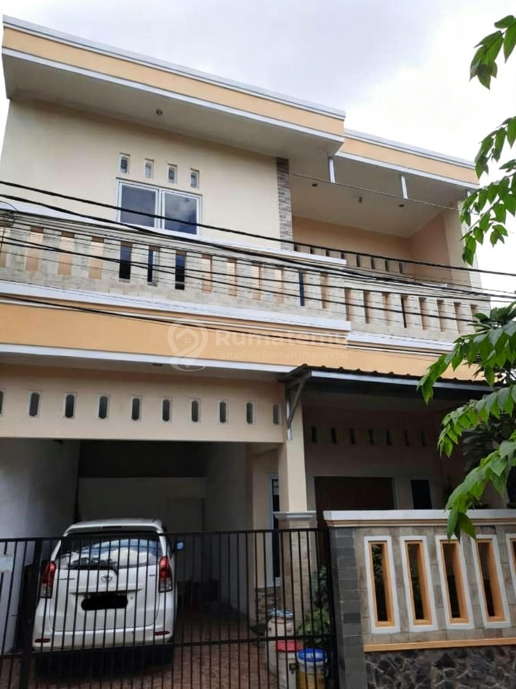 Dijual rumah 2 lantai Carport 1 mobil Hadap Utara di Susukan, Ciracas, Jakarta Timur