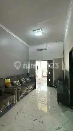 Rumah Jual Cepat Bukit Hijau Karawaci Shm Full Renov
