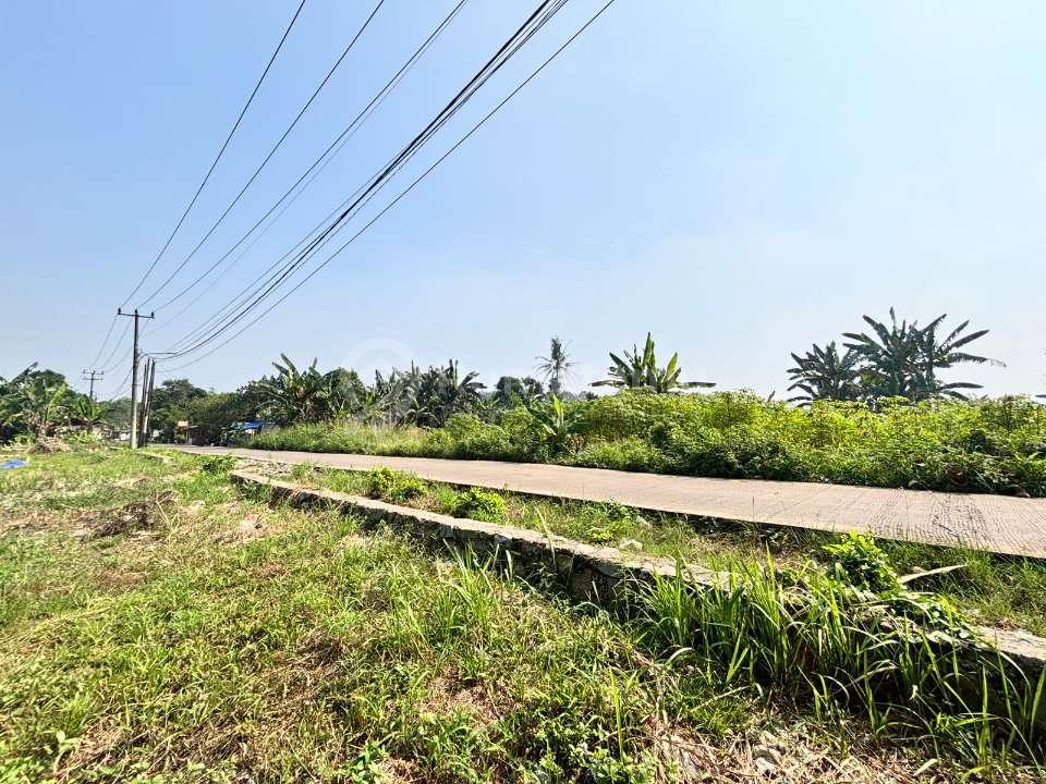 Miliki Tanah Pinggir Jalan di Cisauk - SHM - Murah Strategis Dekat Tol Legok & Stasiun Jatake