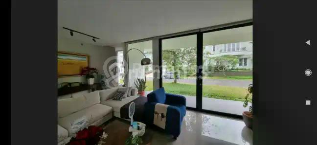 Dijual Rumah Hoek Vermont Parkland BSD dekat Danau Clubhouse