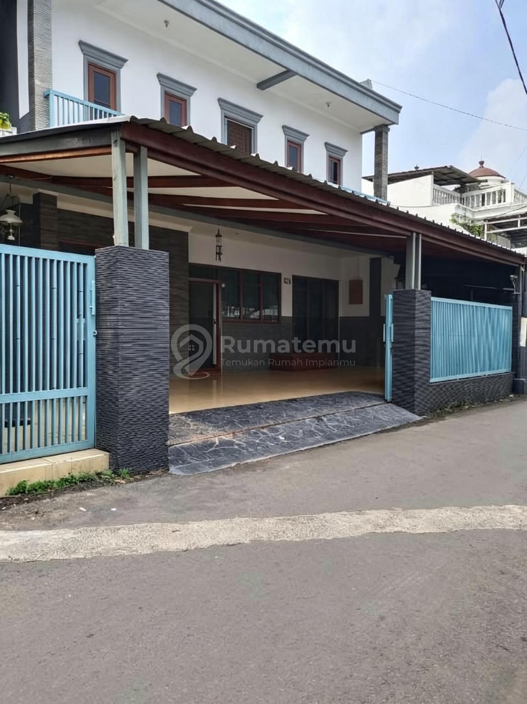 Dijual rumah Full Furnished + swimming pool dan Siap Huni Area Petogogan, Pulo