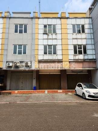 Ruko 2,5 Lantai Hadap Barat Sudah Hgb Bisa Kpr Semua Bank Golden Boulevard Bsd