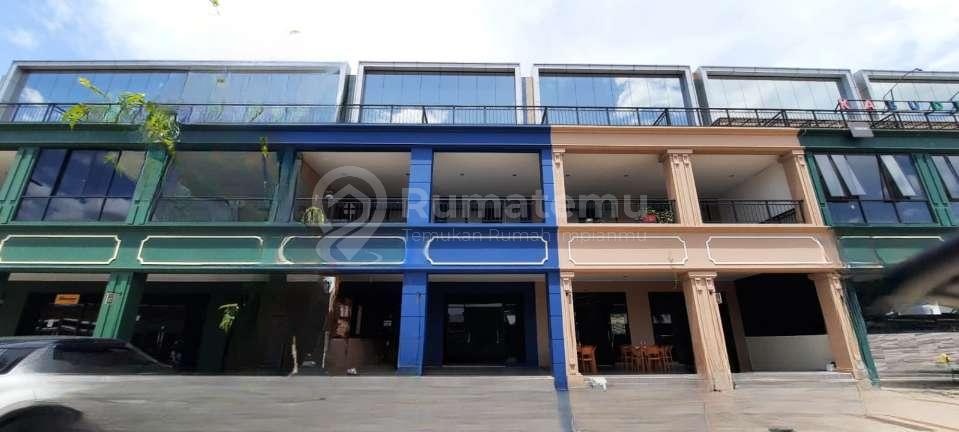 Disewakan Ruko 3,5 Lantai (3 Lantai+Rooftop) Sedayucity @ Kelapa Gading
