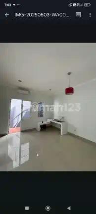 Dijual Rumah Di Alicante, Gading Serpong, Dekat Saint John, Tiap Kamar Ada Kamar Mandi