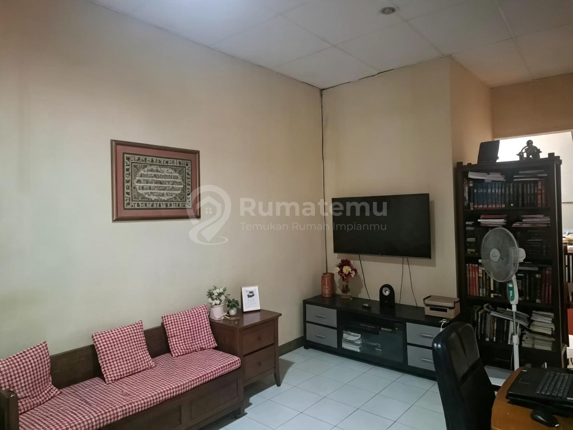 Dijual Rumah Siap Huni Nusaloka Bsd Lokasi Strategis