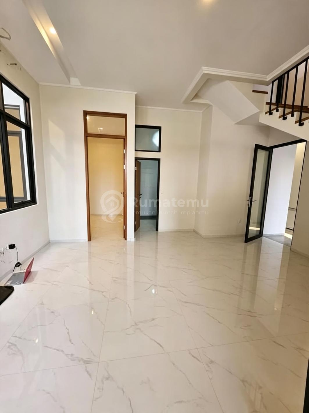 Jual Rumah di Sekelimus Dekat Buah Batu, Kiaracondong Bandung
